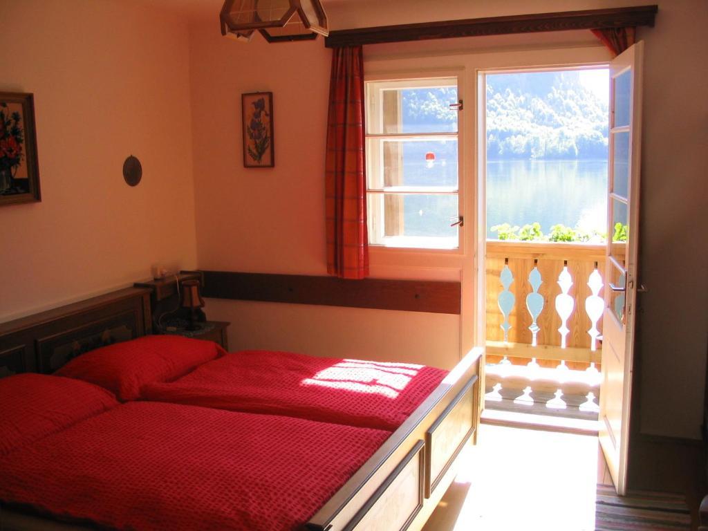 Pension Sarstein Hallstatt Rum bild