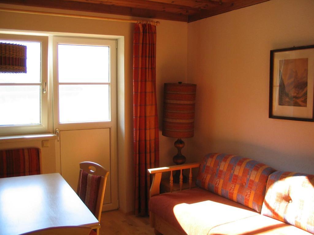 Pension Sarstein Hallstatt Rum bild