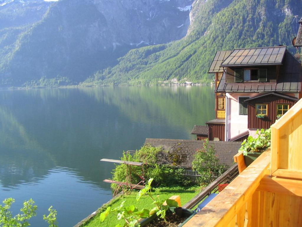 Pension Sarstein Hallstatt Rum bild